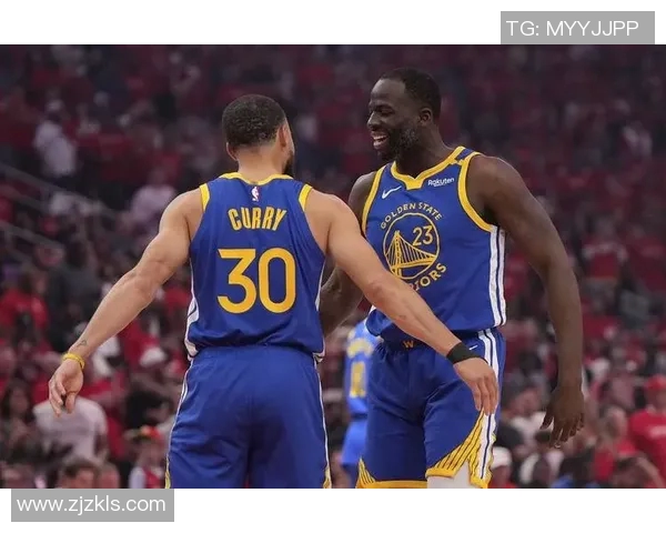 勇士队与步行者队激战正酣谁能在这场对决中笑到最后